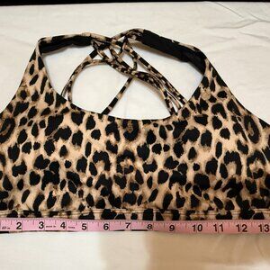 Victoria Secrets Sports Bra - Strappy Back Light Impact Sport in Leopard Print